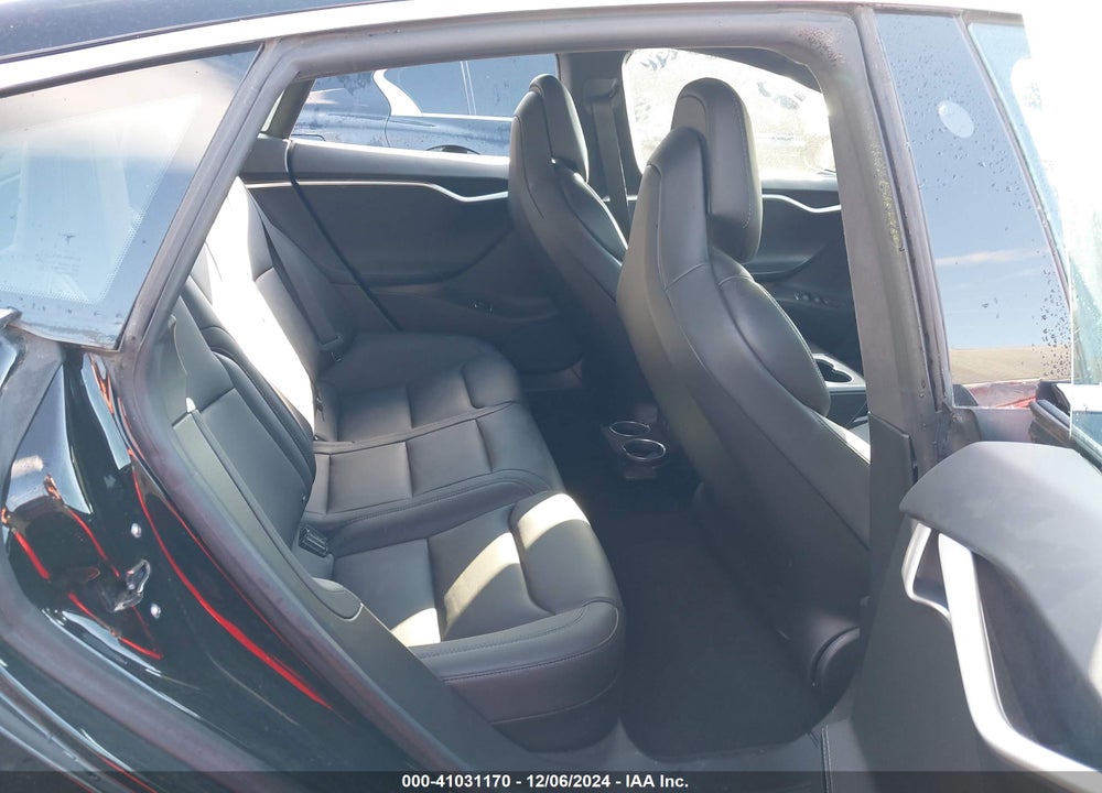 2018 TESLA MODEL S 100D/75D/P100D VIN: 5YJSA1E24JF246056