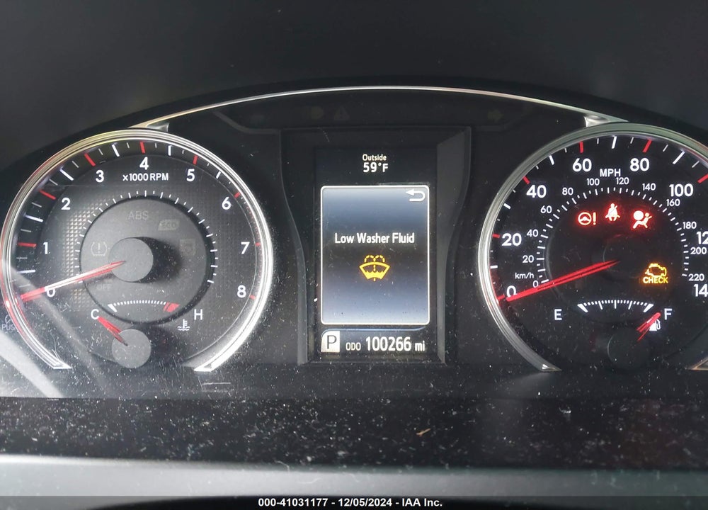 2017 TOYOTA CAMRY SE VIN: 4T1BF1FK2HU660367