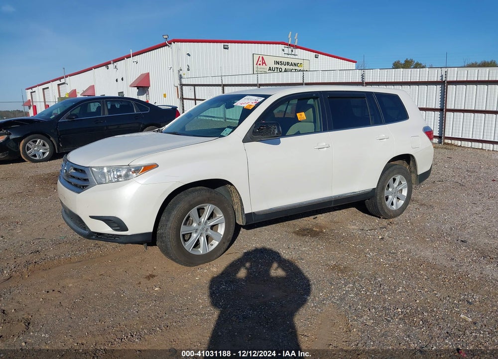 2013 TOYOTA HIGHLANDER BASE V6 VIN: 5TDZK3EH5DS122468