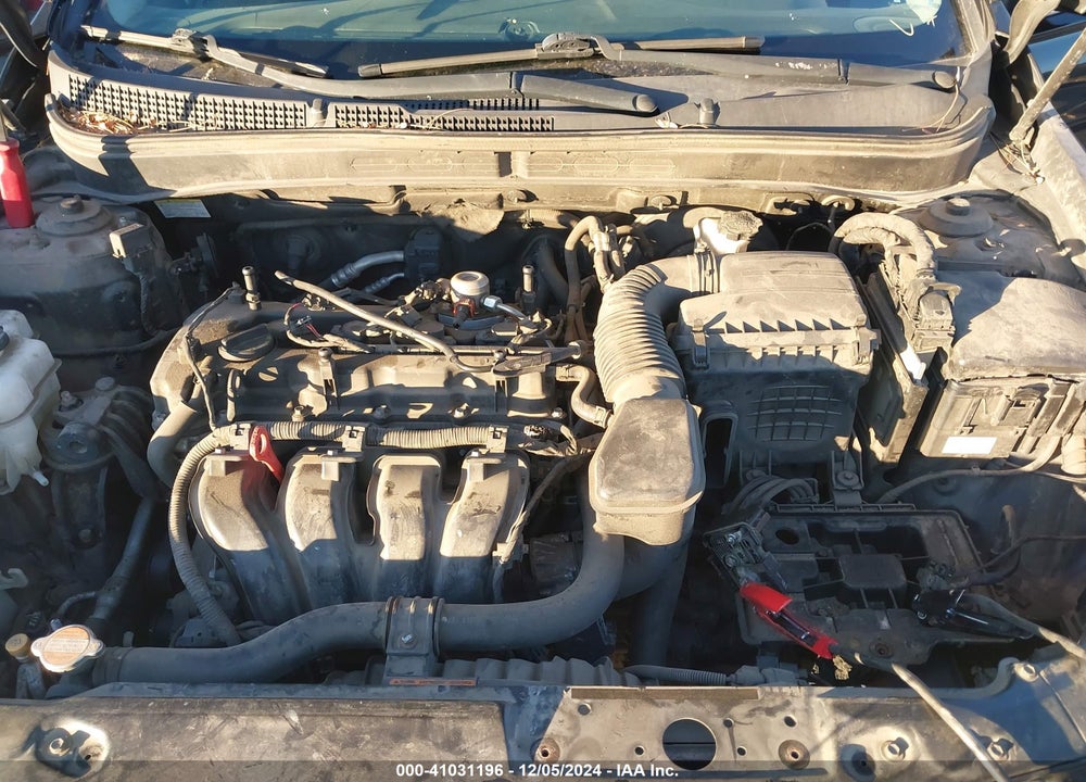 2011 HYUNDAI SONATA VIN: 5NPEB4AC5BH299104
