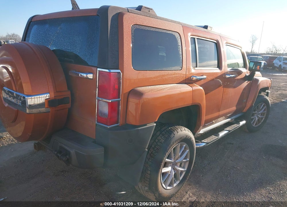 2007 HUMMER H3 SUV VIN: 5GTDN13E778187550