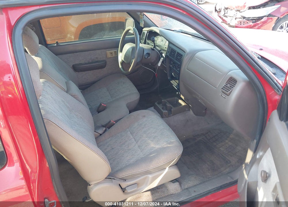 1999 TOYOTA TACOMA VIN: 4TAVL52N7XZ485404