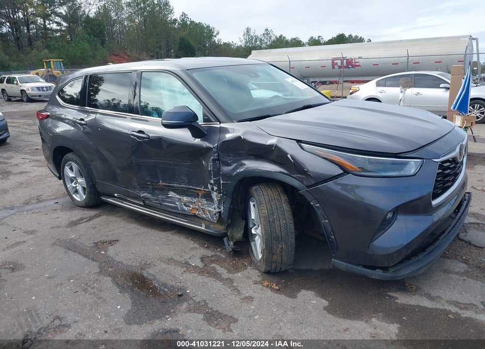 2021 TOYOTA HIGHLANDER LE VIN: 5TDZZRAHXMS524636