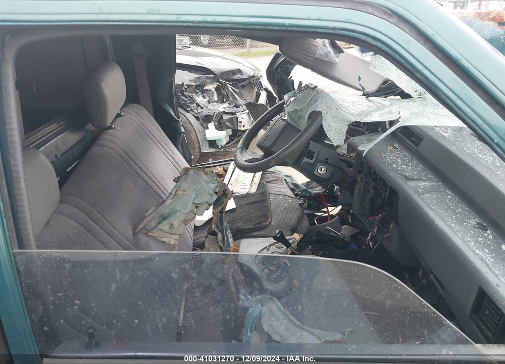 1992 MITSUBISHI MIGHTY MAX / S VIN: JA7FL24W2NP012688