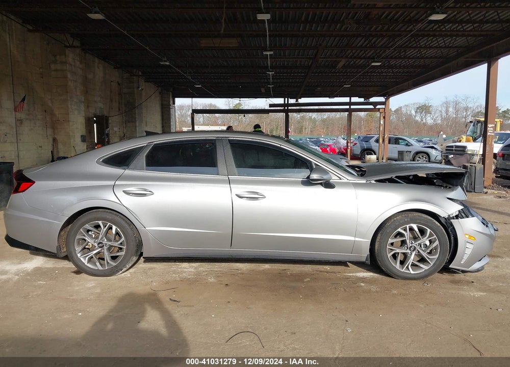 2021 HYUNDAI SONATA VIN: 5NPEF4JA4MH082956