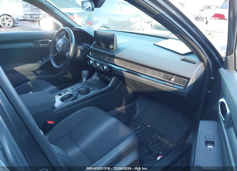 2022 HONDA CIVIC VIN: 2HGFE2F53NH512110