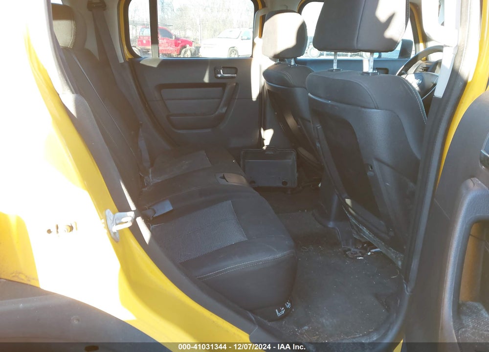 2006 HUMMER H3 SUV VIN: 5GTDN136268128848
