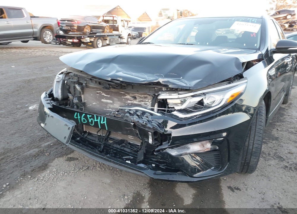 2019 KIA OPTIMA LX VIN: 5XXGT4L35KG362684