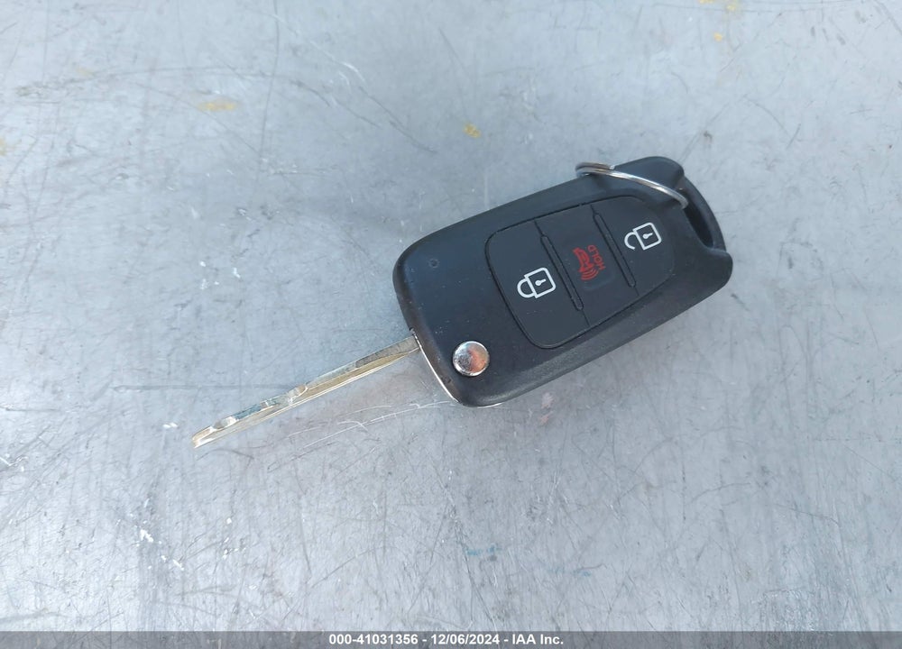 2012 KIA SOUL VIN: KNDJT2A68C7366942
