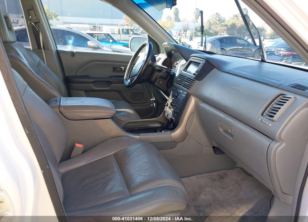 2004 HONDA PILOT EX-L VIN: 2HKYF18744H536810