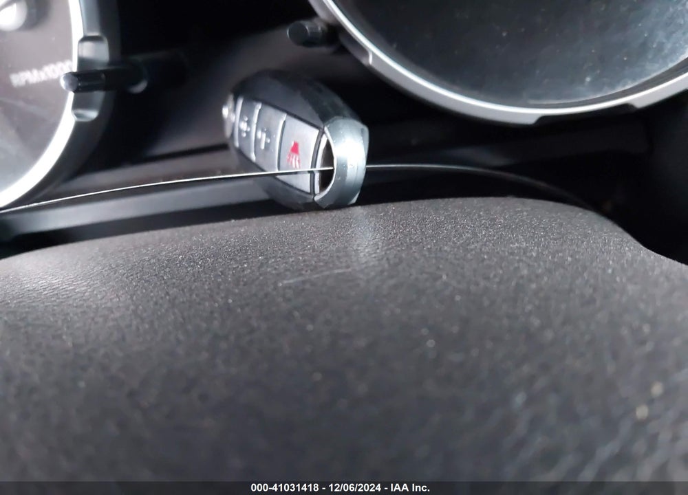 2010 NISSAN ROGUE SL VIN: JN8AS5MT8AW030012