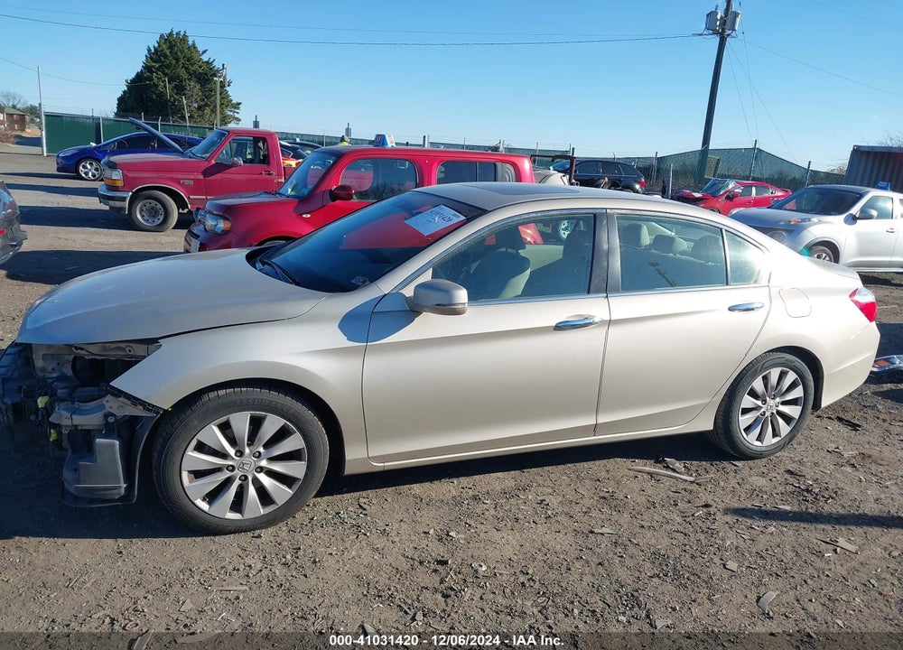 2013 HONDA ACCORD EX-L VIN: 1HGCR2F81DA272456