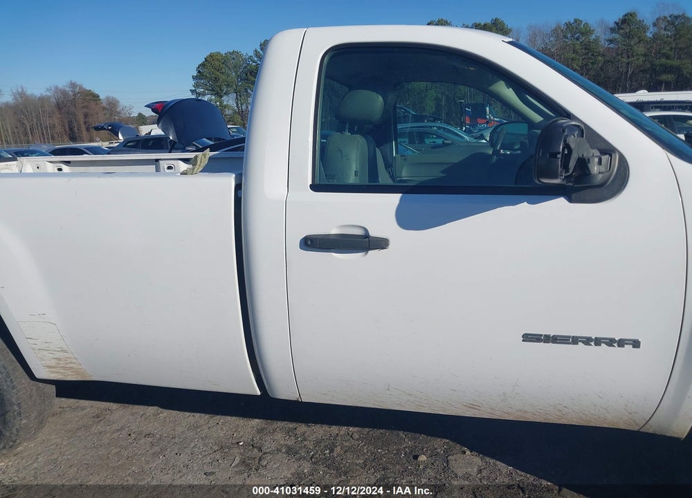 2011 GMC SIERRA 1500 WORK TRUCK VIN: 1GTN1TEX2BZ424952