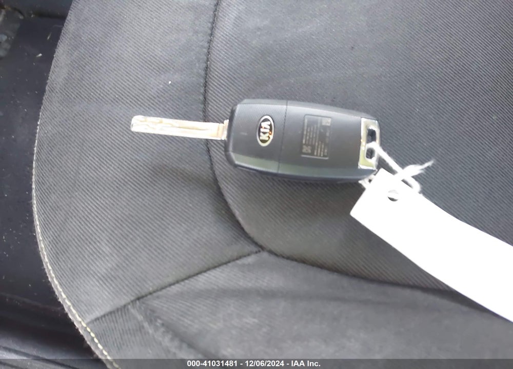 2016 KIA SOUL VIN: KNDJP3A53G7342717
