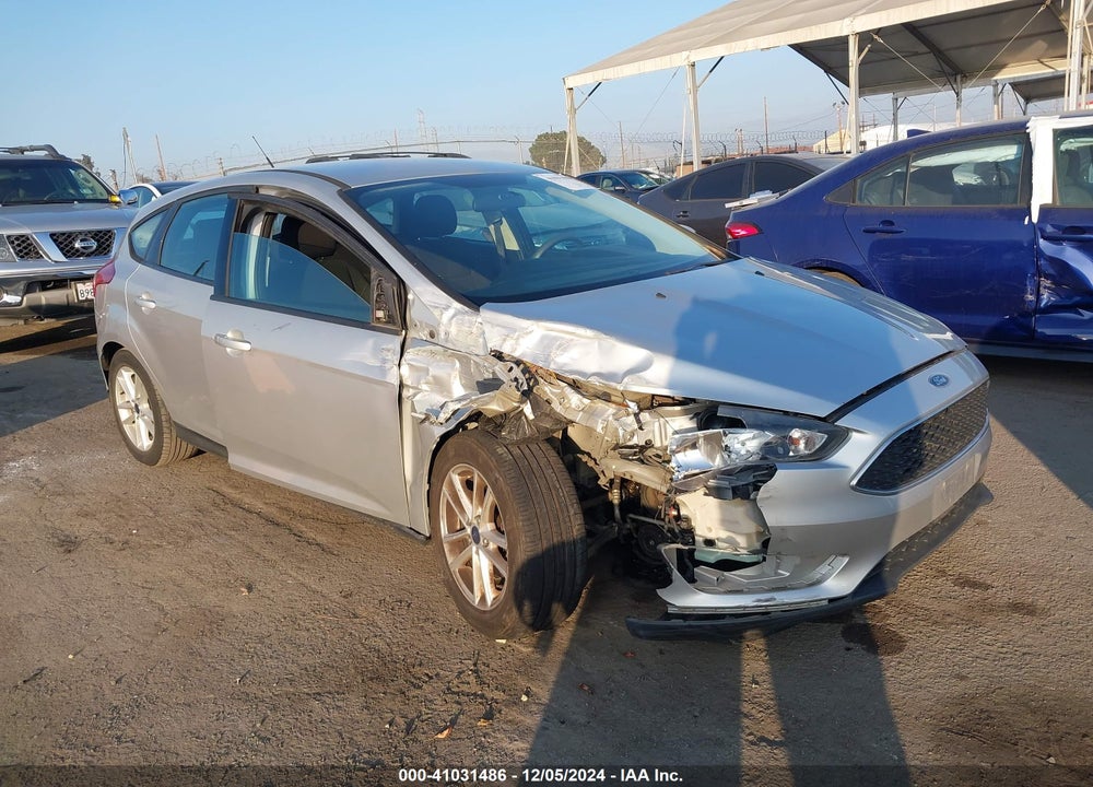 2017 FORD FOCUS SE VIN: 1FADP3K29HL231797