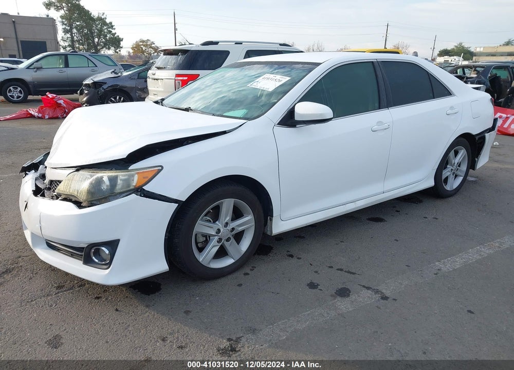 2014 TOYOTA CAMRY SE VIN: 4T1BF1FK2EU409487