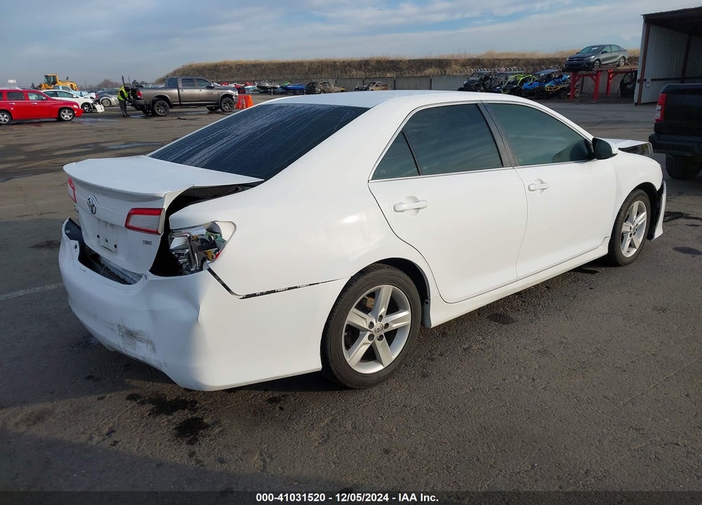 2014 TOYOTA CAMRY SE VIN: 4T1BF1FK2EU409487