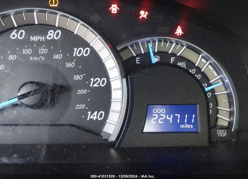 2014 TOYOTA CAMRY SE VIN: 4T1BF1FK2EU409487