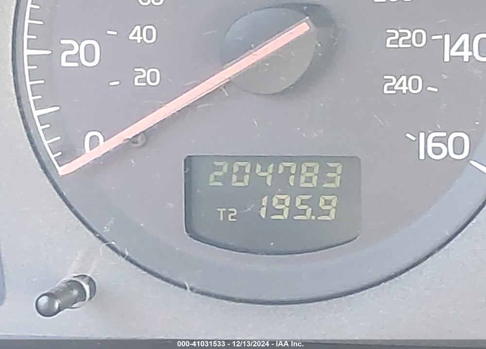 2003 VOLVO XC70 2.5T VIN: YV1SZ59H331110702