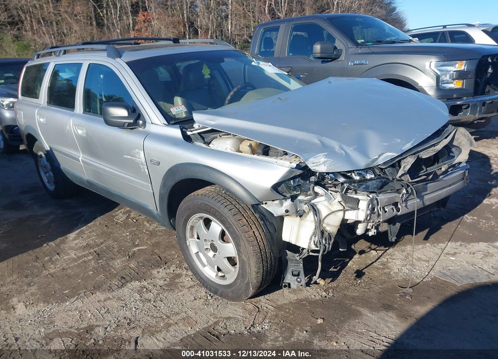 2003 VOLVO XC70 2.5T VIN: YV1SZ59H331110702