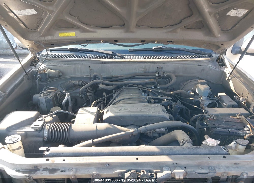2001 TOYOTA SEQUOIA SR5 VIN: 5TDZT34A81S025388