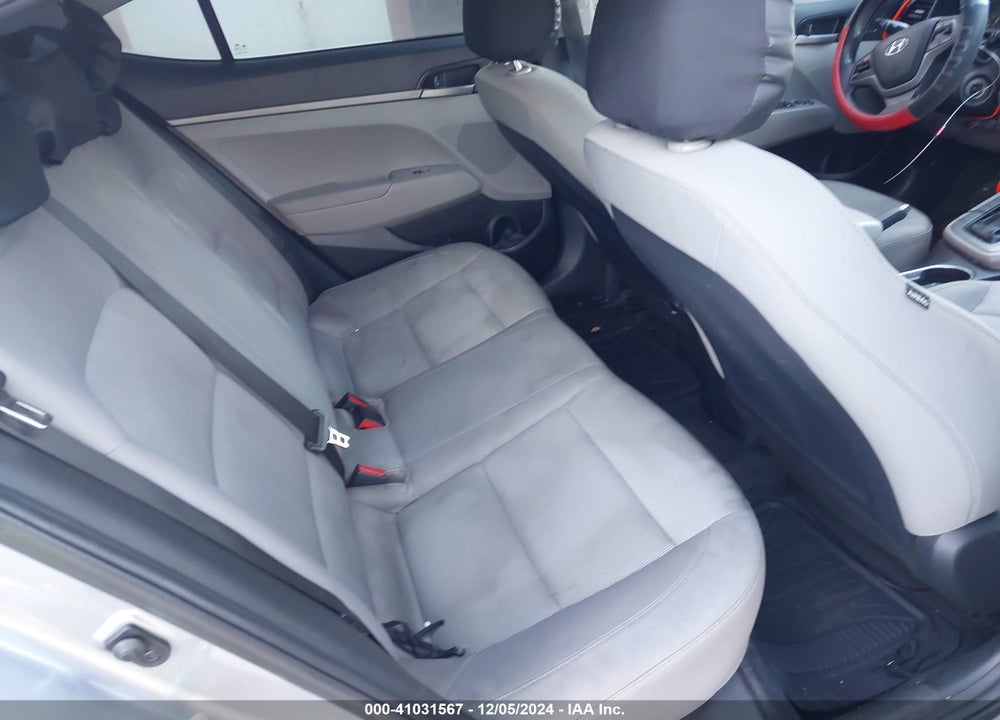 2017 HYUNDAI ELANTRA SE VIN: 5NPD74LF7HH173498