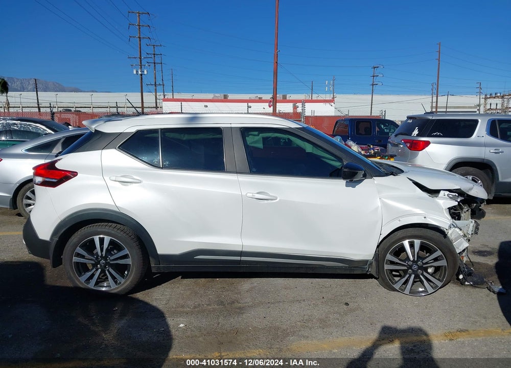 2020 NISSAN KICKS SR XTRONIC CVT VIN: 3N1CP5DV5LL536013