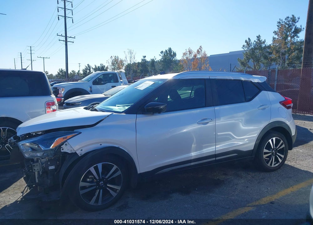 2020 NISSAN KICKS SR XTRONIC CVT VIN: 3N1CP5DV5LL536013