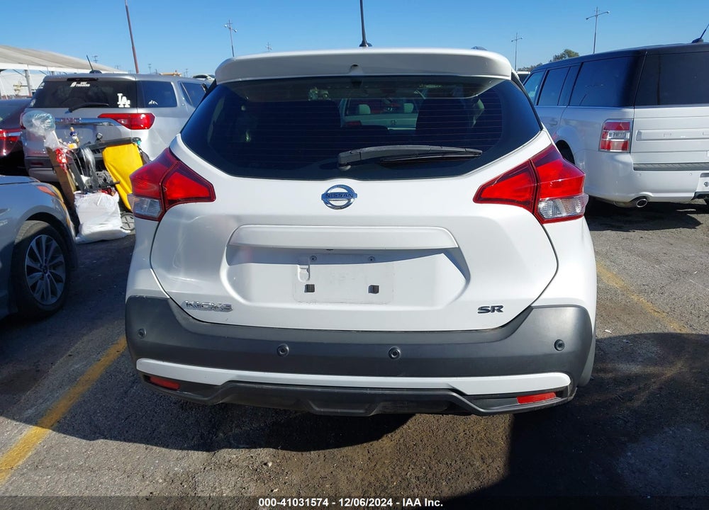2020 NISSAN KICKS SR XTRONIC CVT VIN: 3N1CP5DV5LL536013