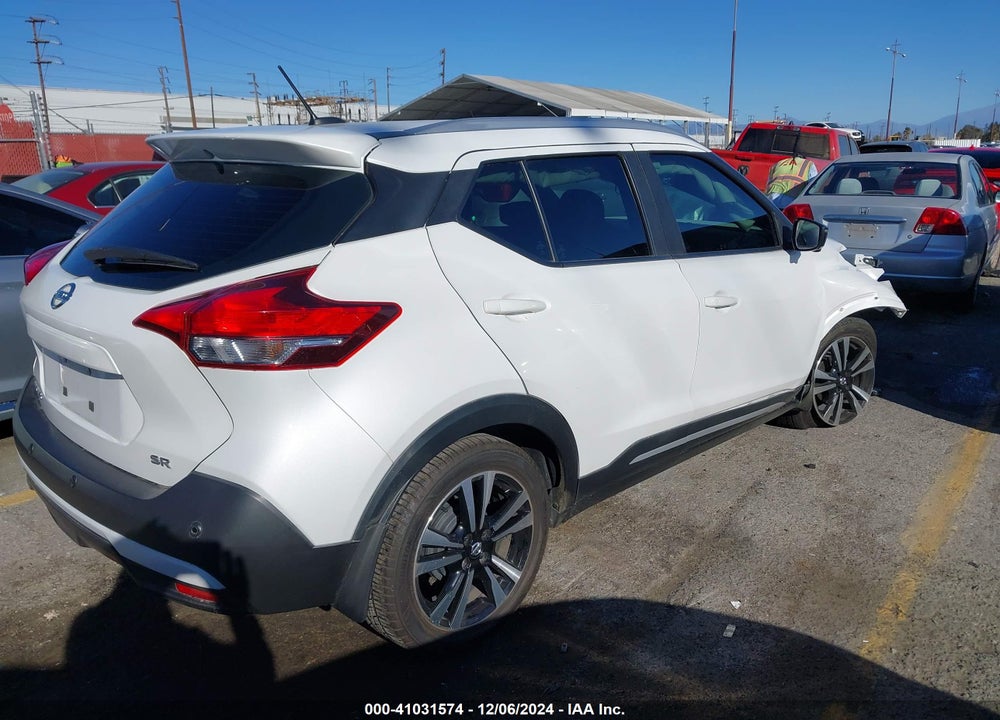 2020 NISSAN KICKS SR XTRONIC CVT VIN: 3N1CP5DV5LL536013