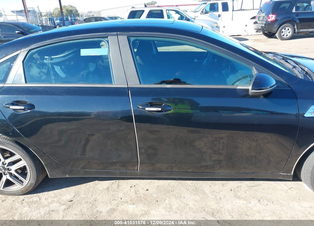 2019 KIA FORTE S VIN: 3KPF34ADXKE018915