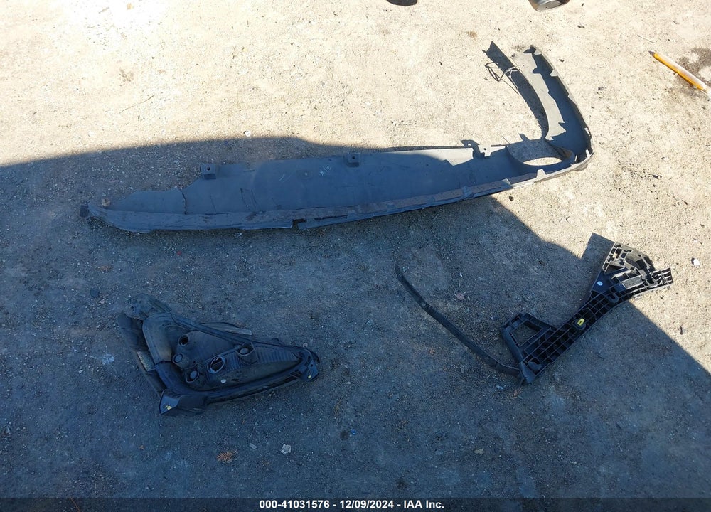 2019 KIA FORTE S VIN: 3KPF34ADXKE018915