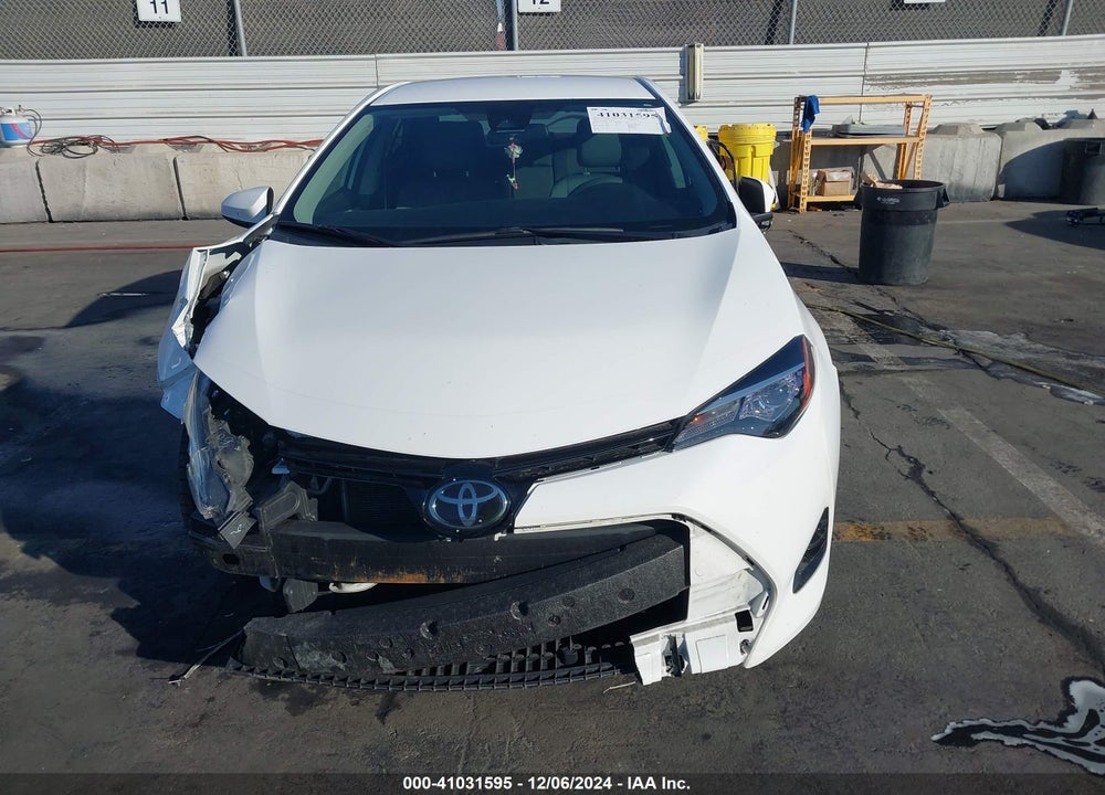 2018 TOYOTA COROLLA LE VIN: 2T1BURHE1JC991217