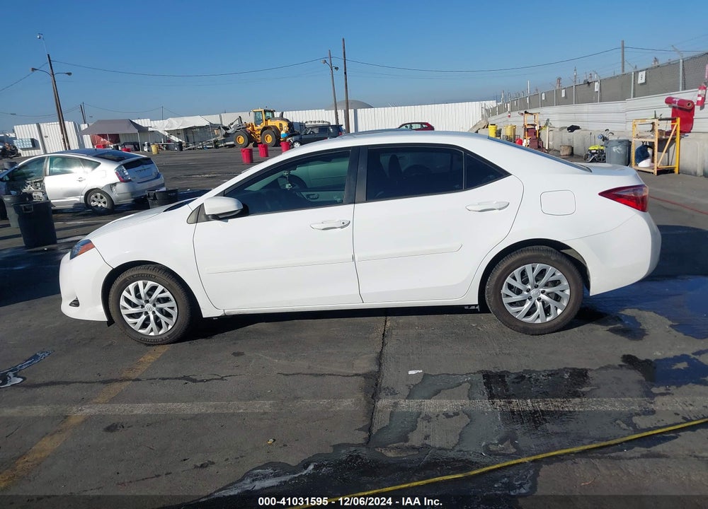 2018 TOYOTA COROLLA LE VIN: 2T1BURHE1JC991217