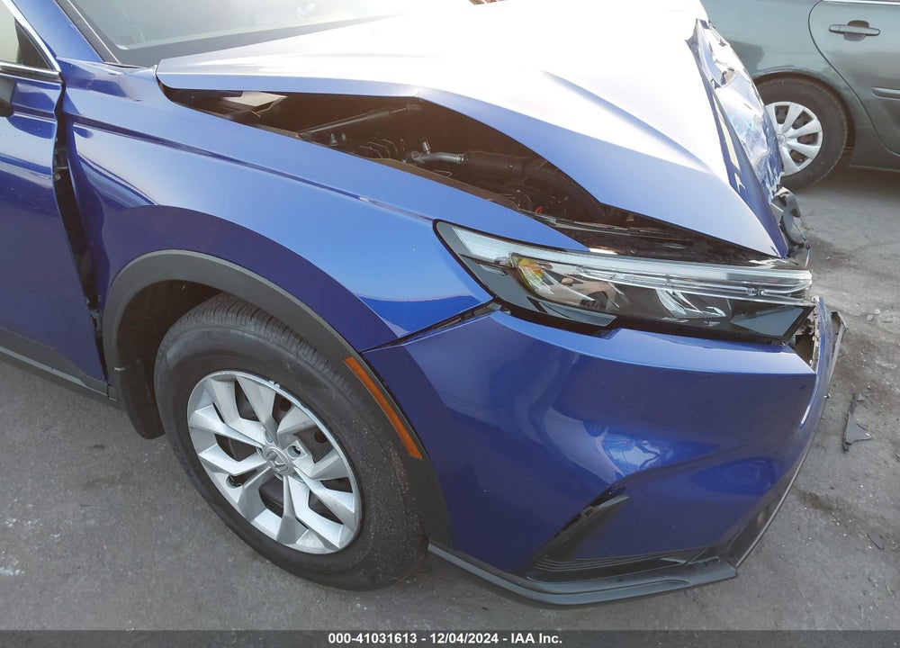 2023 HONDA CR-V LX 2WD VIN: 2HKRS3H22PH305053