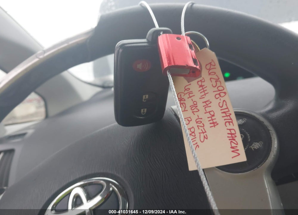 2013 TOYOTA PRIUS TWO VIN: JTDKN3DU8D5653189