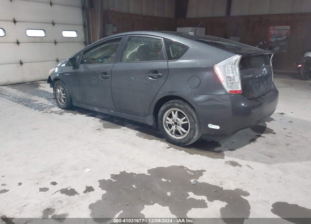 2011 TOYOTA PRIUS THREE VIN: JTDKN3DUXB5298670
