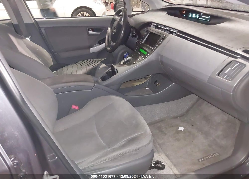 2011 TOYOTA PRIUS THREE VIN: JTDKN3DUXB5298670
