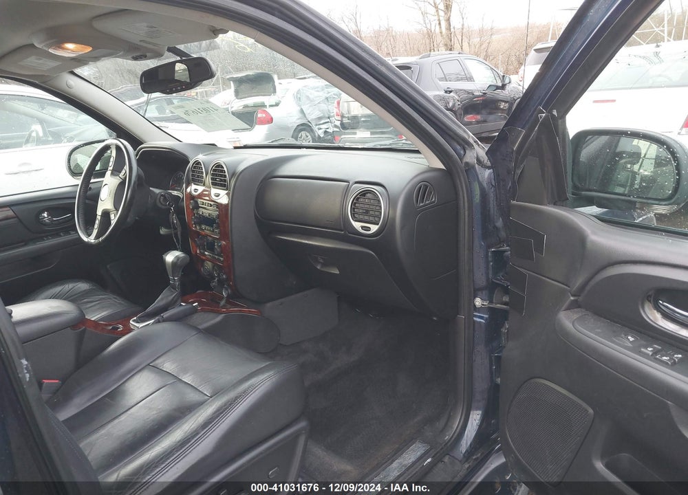 2008 GMC ENVOY SLT VIN: 1GKDT13S982102753