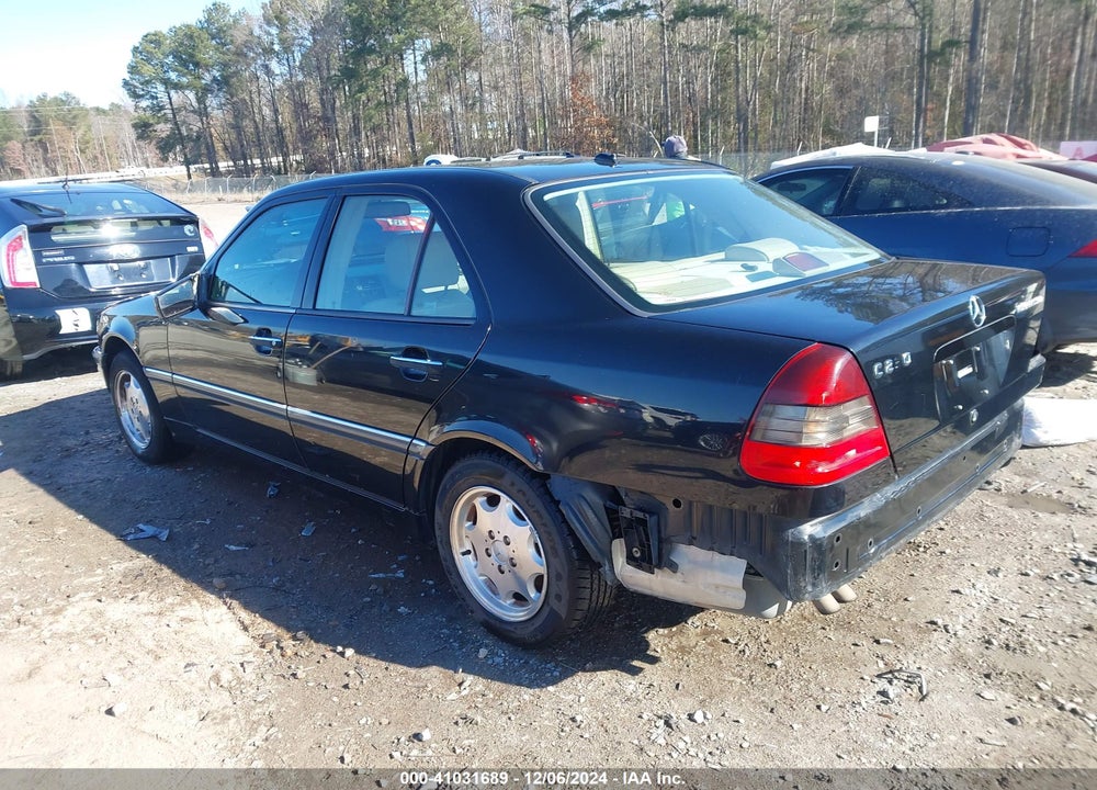 2000 MERCEDES-BENZ C 230 KOMPRESSOR VIN: WDBHA24G4YA841228