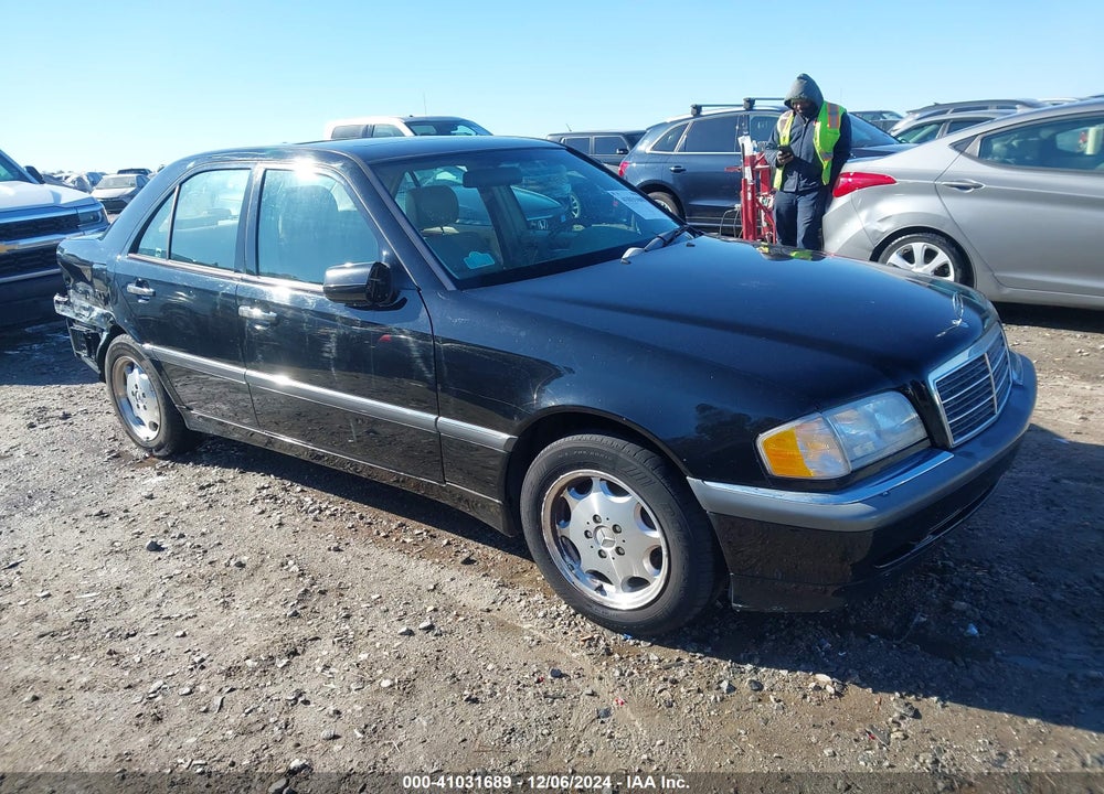 2000 MERCEDES-BENZ C 230 KOMPRESSOR VIN: WDBHA24G4YA841228