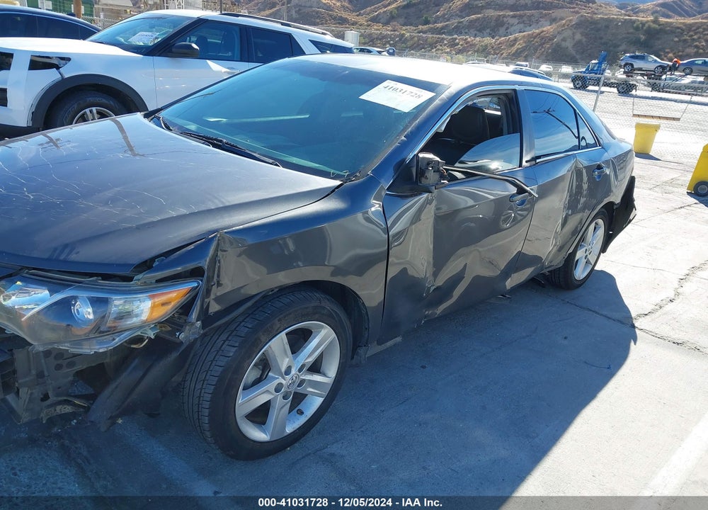 2014 TOYOTA CAMRY SE VIN: 4T1BF1FKXEU757702