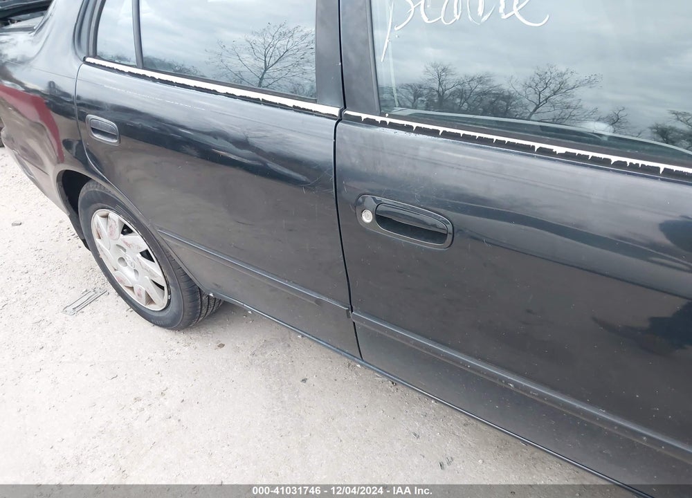 2002 TOYOTA COROLLA S VIN: 2T1BR12E52C568458
