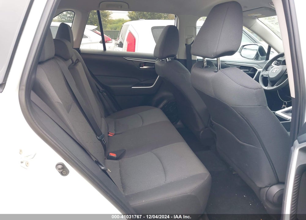 2024 TOYOTA RAV4 XLE VIN: 2T3W1RFV2RW311842