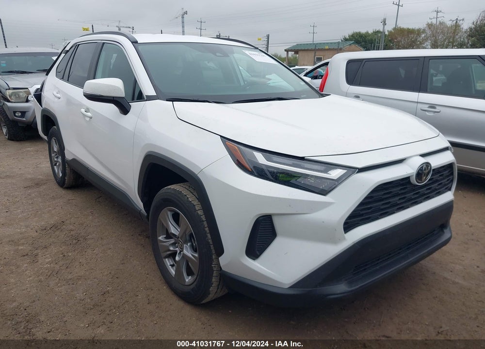 2024 TOYOTA RAV4 XLE VIN: 2T3W1RFV2RW311842