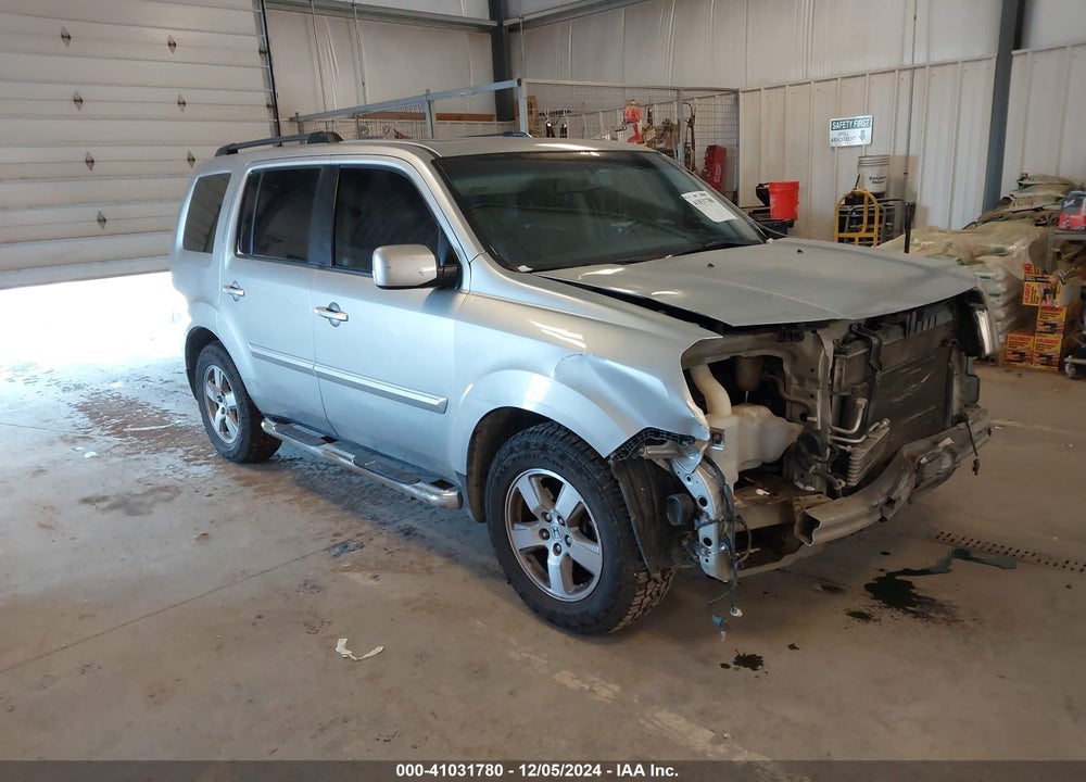 2011 HONDA PILOT EX-L VIN: 5FNYF3H51BB033208