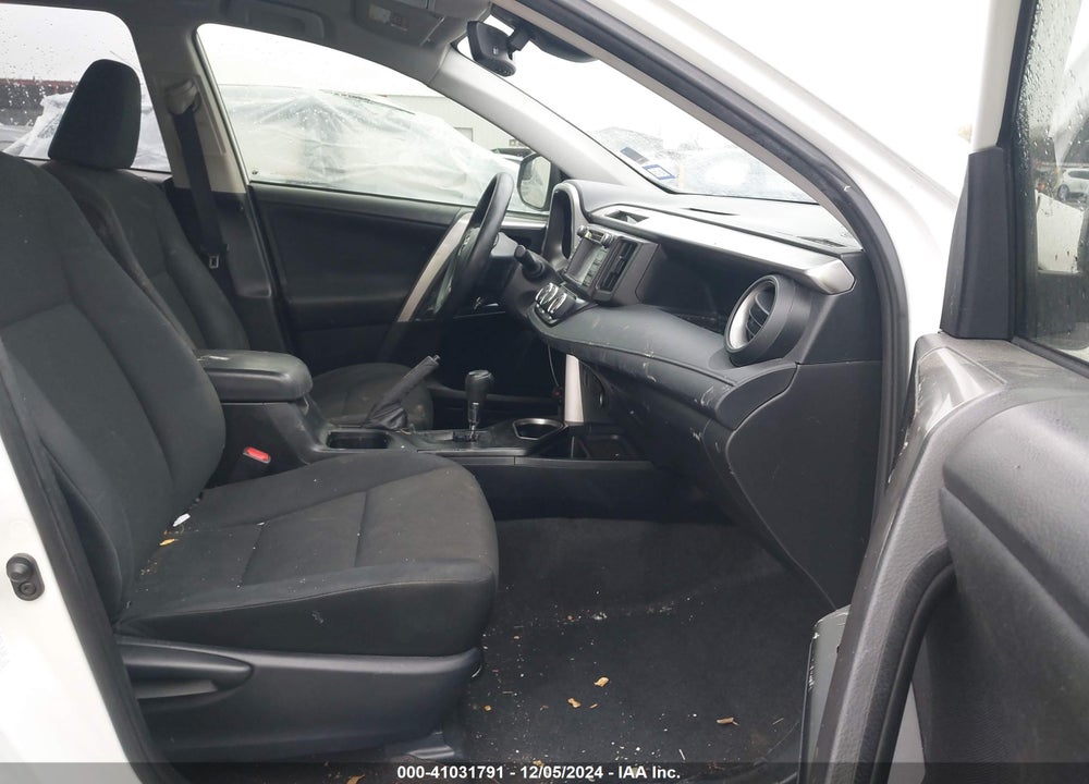 2017 TOYOTA RAV4 LE VIN: JTMZFREV3HJ135543