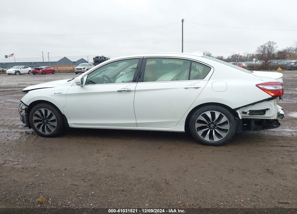 2017 HONDA ACCORD HYBRID VIN: JHMCR6F30HC007109