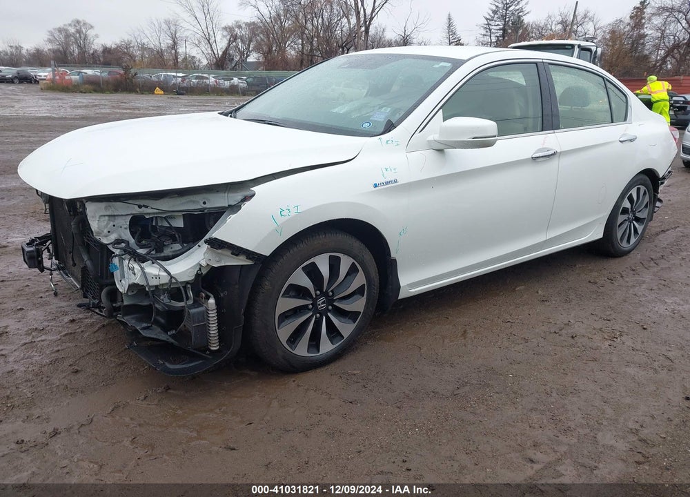 2017 HONDA ACCORD HYBRID VIN: JHMCR6F30HC007109