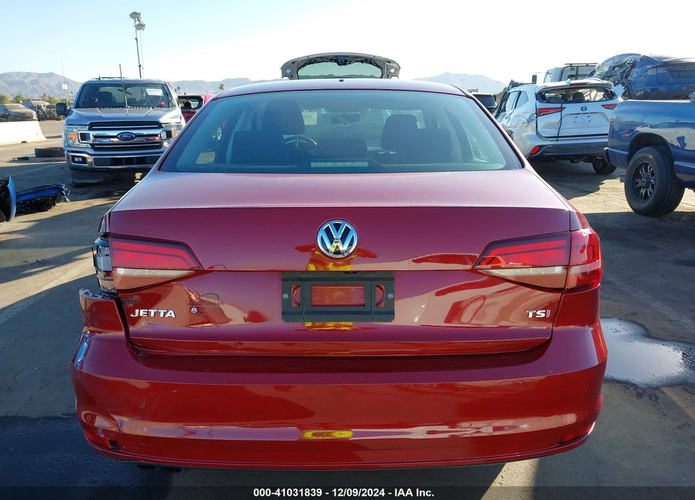 2018 VOLKSWAGEN JETTA 1.4T S VIN: 3VW2B7AJ9JM212491